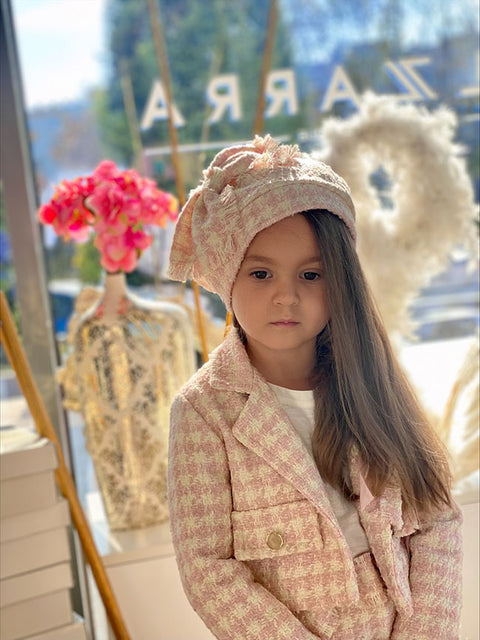 Rosé Elegance Шапка от букле