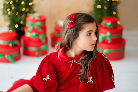 Ruby Bow Рокля червено кадифе с панделки