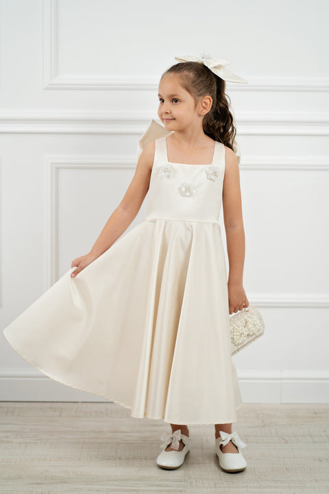 Ecru Satin Bow Dream Рокля сатен с панделка на гърба