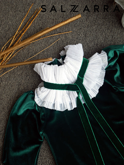 Emerald Grace Зелена рокля кадифе с якичка