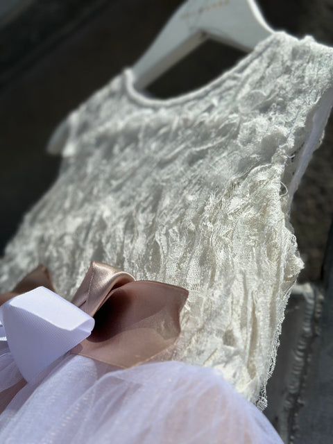 Blush Petal Dream Рокля с 3D плат и многопластов тюл