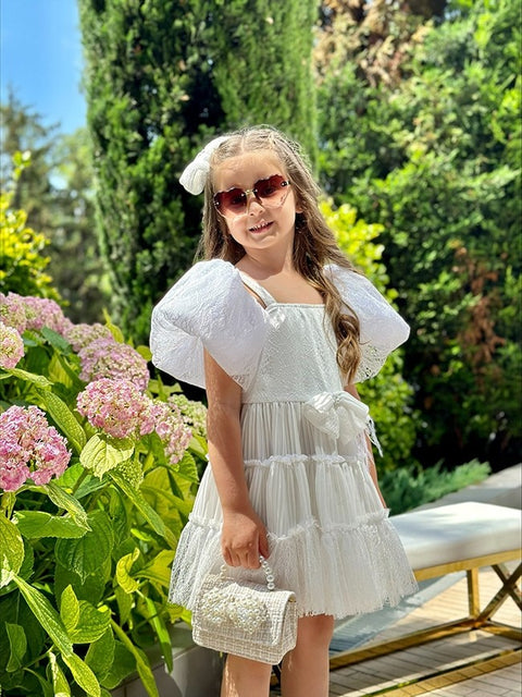 White Elegance Детска рокля със солей и дантела