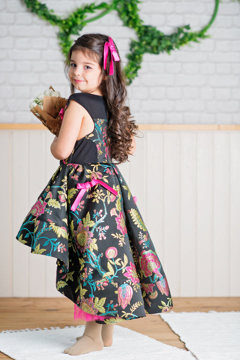 Lovely Рокля