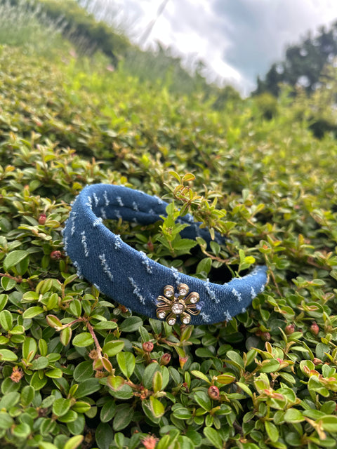 Blue Blossom Диадема от деним
