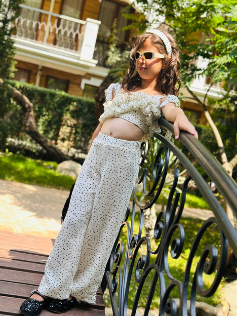 Polka Ruffle Charm Top Top with dots and romantic ruffles