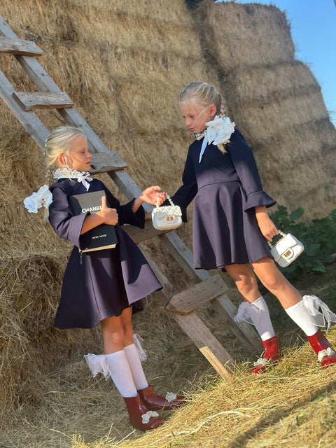 Royal Navy Elegance Navy blue dress with white collar