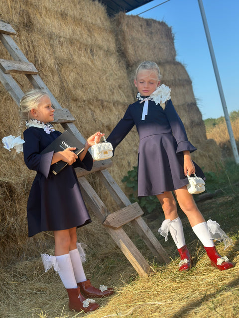 Royal Navy Elegance Navy blue dress with white collar