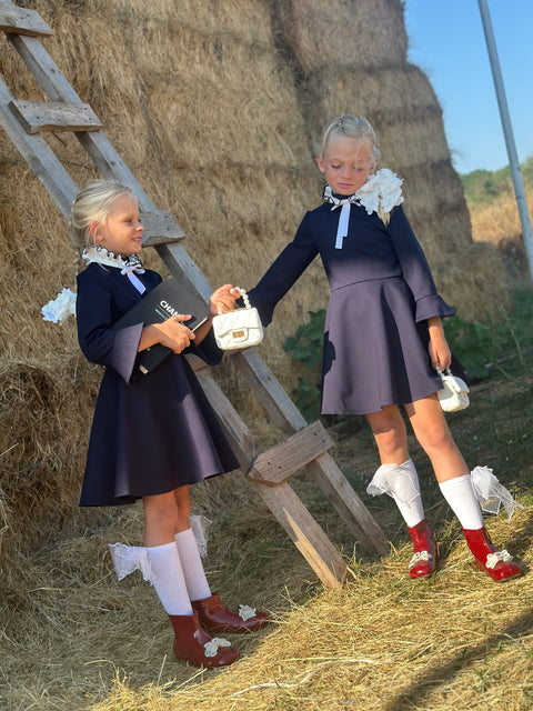 Royal Navy Elegance Navy blue dress with white collar