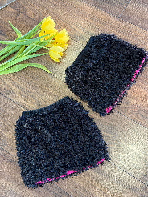 Catania Пола от черни пера