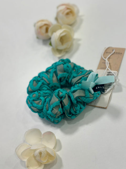 Baby in Green Скрънчи