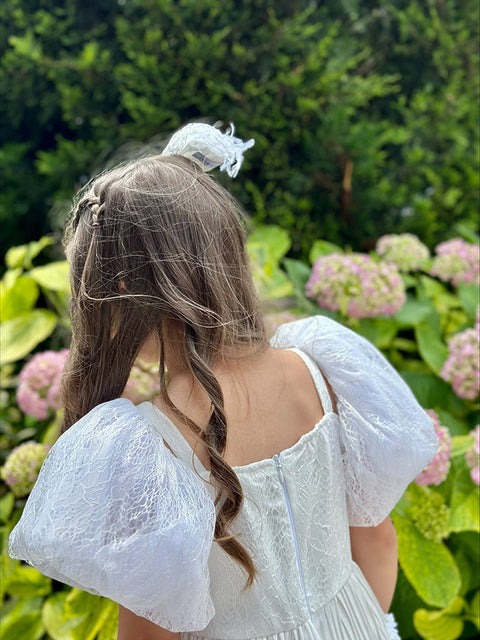White Elegance Children's dress with soleil and lace