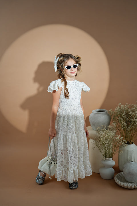 Silver Stardust Lace Бяла дантелена рокля със сребристи пайети