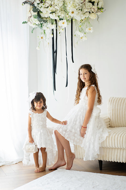 Almana Asymmetric dress with 3D flowers