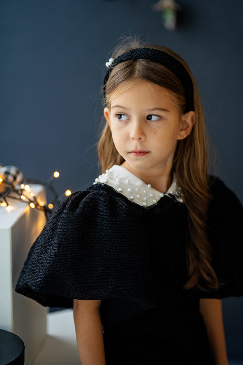 Noir Bijou Dress Children's black dress with pearl collar
