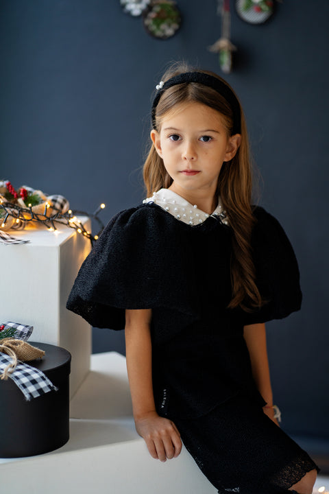 Noir Bijou Dress Children's black dress with pearl collar