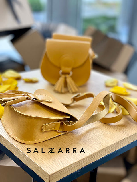 Dodo Leather bag with tassels