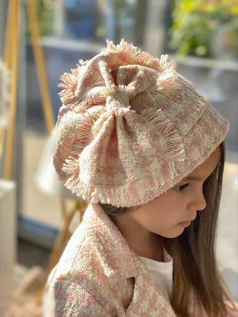 Rosé Elegance Шапка от букле