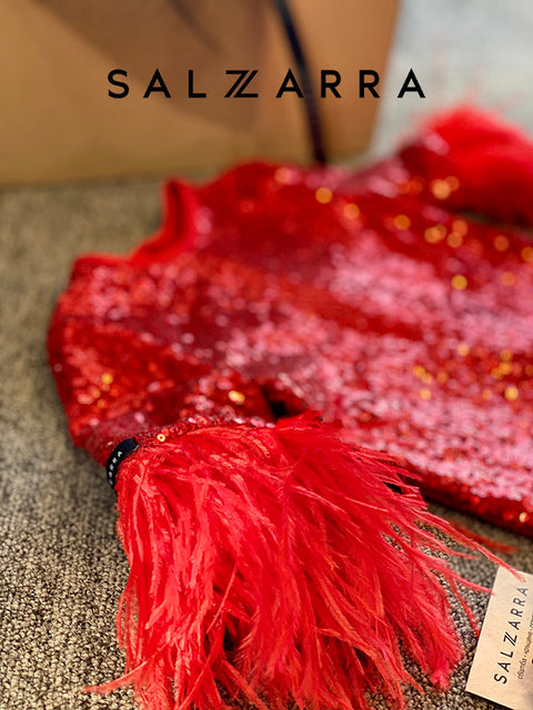Red Brilliance Червена рокля пайети и пера