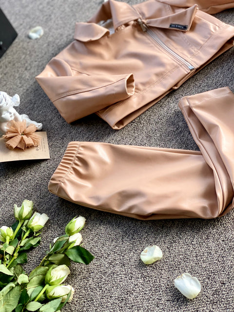Nude Elegance Children's faux leather jacket in nude