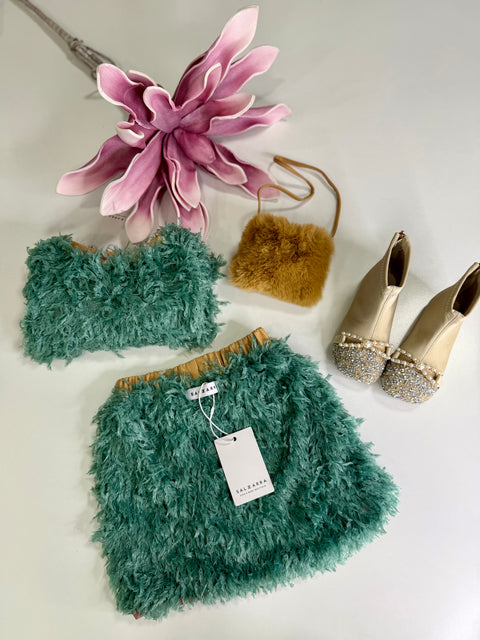 Catania Пола от пера в зелено