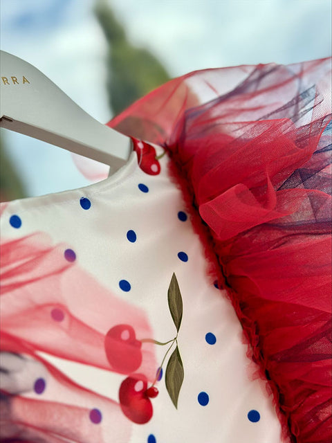 Ciliegia Charm Рокля на черешки с тюл