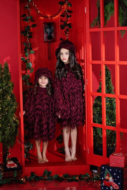 Burgundy Glow Beret Детска шапка с ресни и пайети в бордо
