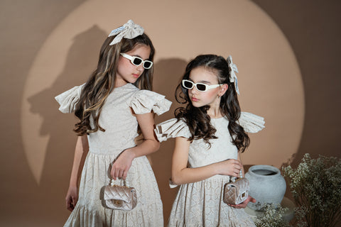 Nude Elegance Bow Памучна панделка за коса