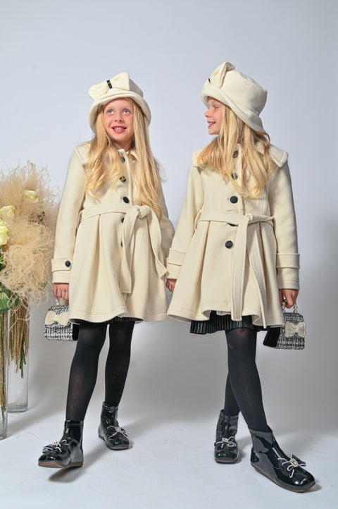 Cream Symphony Шапка с пандела в екрю