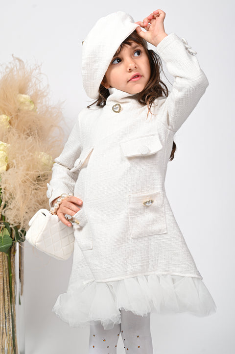 White Amour Барета