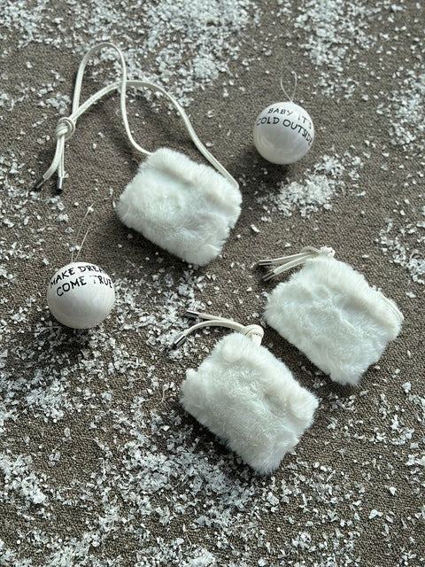 Fluffy Charm White & Caramel Fluffy bag