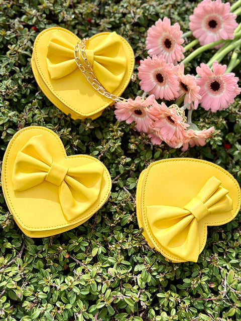 Heart Bloom heart bag with ribbon in two colors