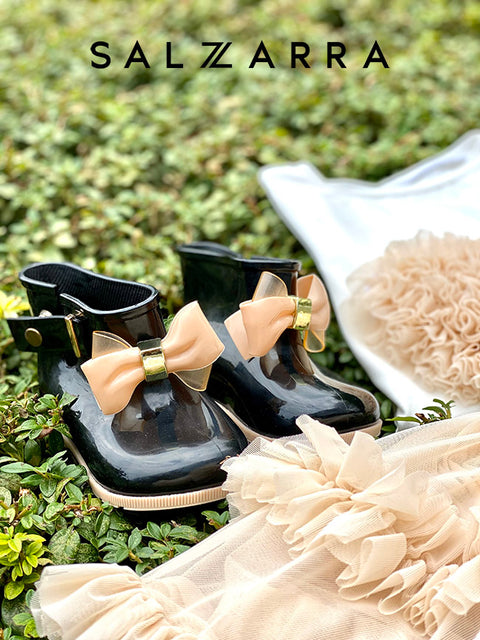 Allaya Rubber boots with beige ribbon