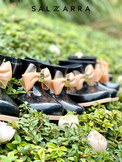 Allaya Rubber boots with beige ribbon