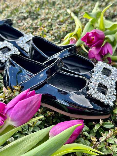 Mary Jane in black Patent leather shoes with buckle in black