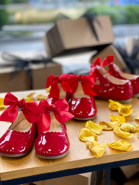 Ballerina Bow Charm red ballerinas