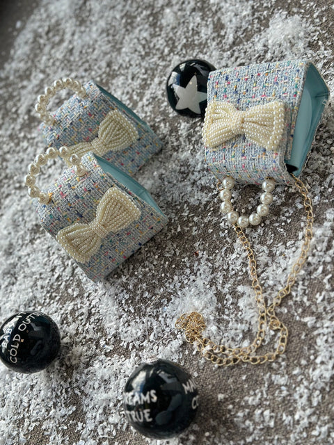 Baby Pearl Blue Чанта букле перлена панделка