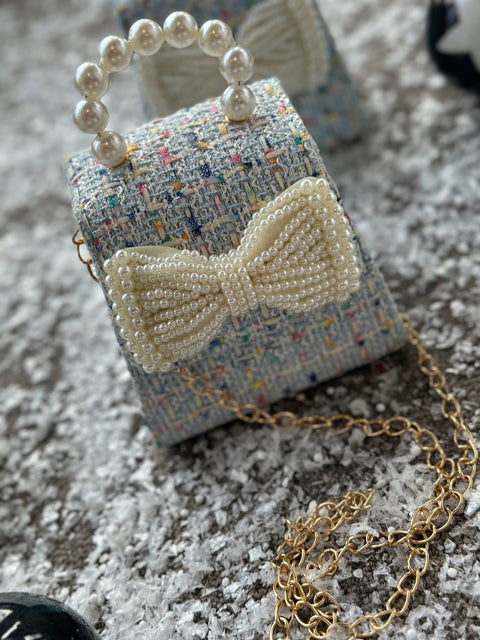 Baby Pearl Blue Чанта букле перлена панделка