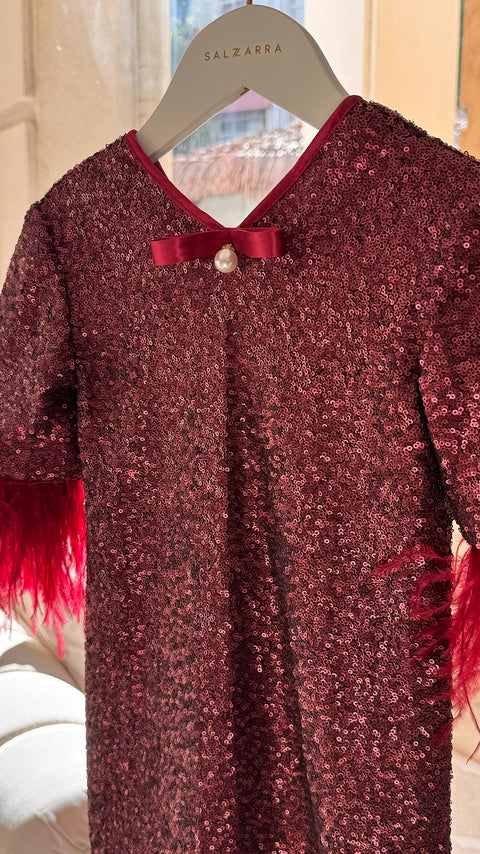 Garnet Dream Рокля бордо от пайети с пера