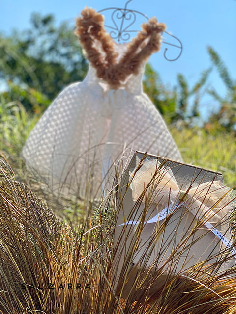 Magnolia Incantata Рокля с гол гръб с цветя