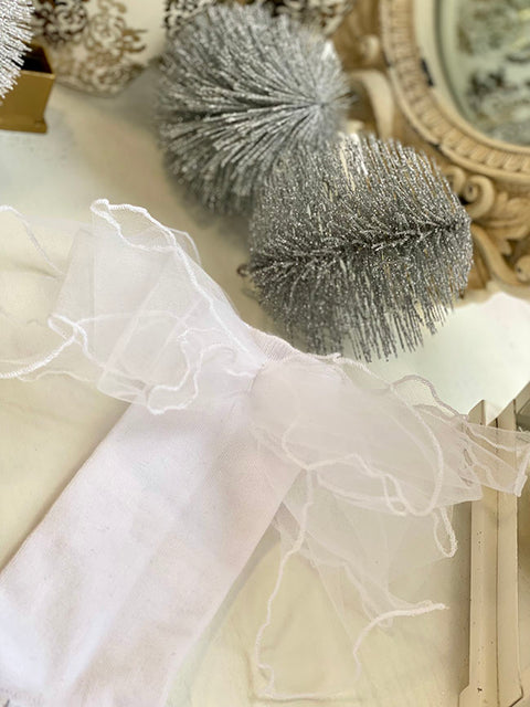 Tulle Kiss White Socks with white ribbons