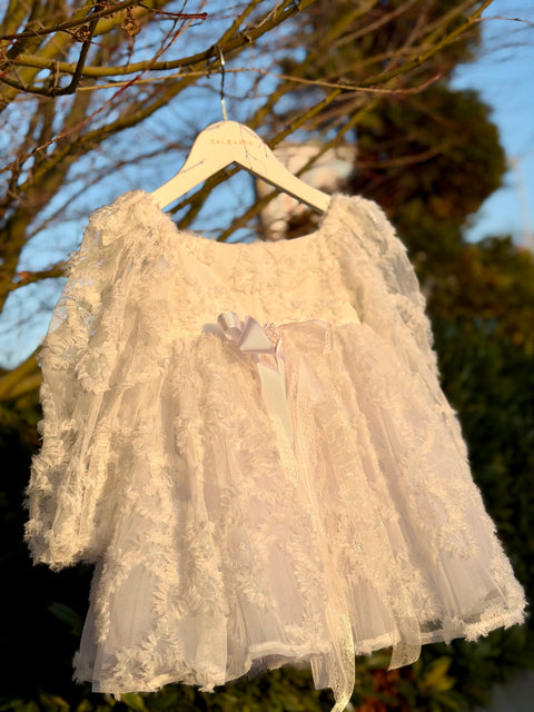 White Daisy Sequin Луксозна Бяла рокля