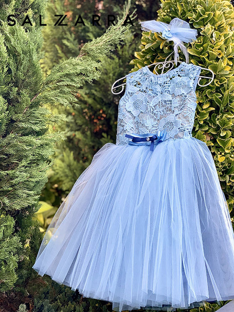 Blue Lace Charm Рокля от синя дантела и тюл