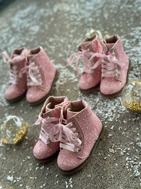 Shine Boots in pink Children's boots with brocade shine in pink
