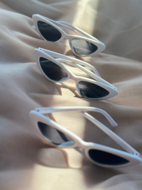 Midnight &amp; Ivory Cat-Eye Sunglasses – Kids' sunglasses in black and white cat-eye