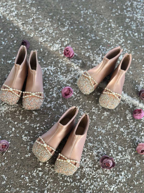 Pearl Whisper Boots in pink Children's boots with brocade and pearl ribbon pink